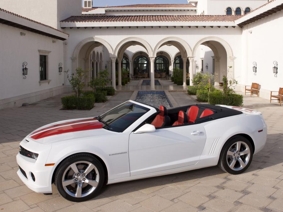  Chevrolet Camaro SS Convertible 2011 года  (фото 3 из 43)